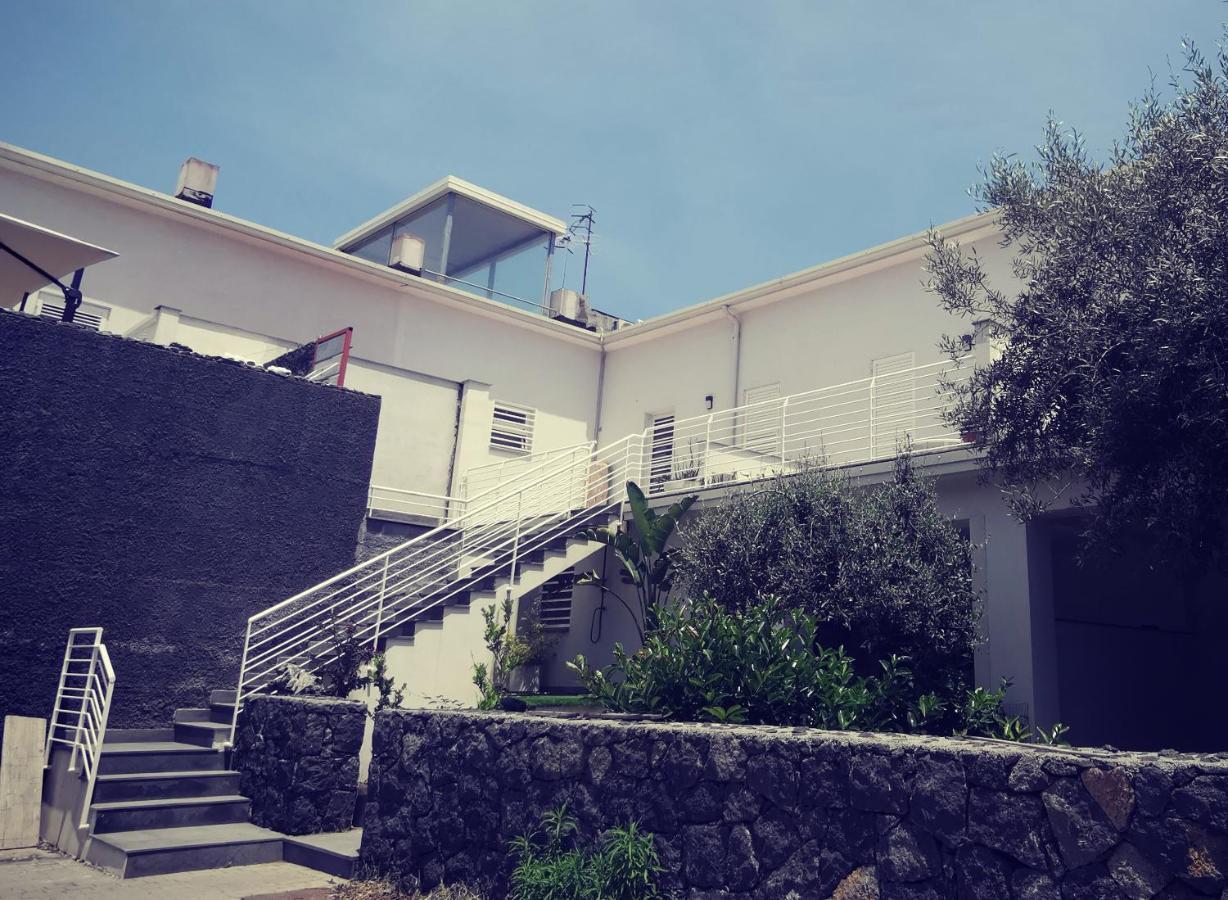 Ferienwohnung La Casa Dei Capperi - The House Of Capers 1 Acireale Exterior foto
